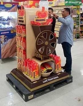 floor displays cafe