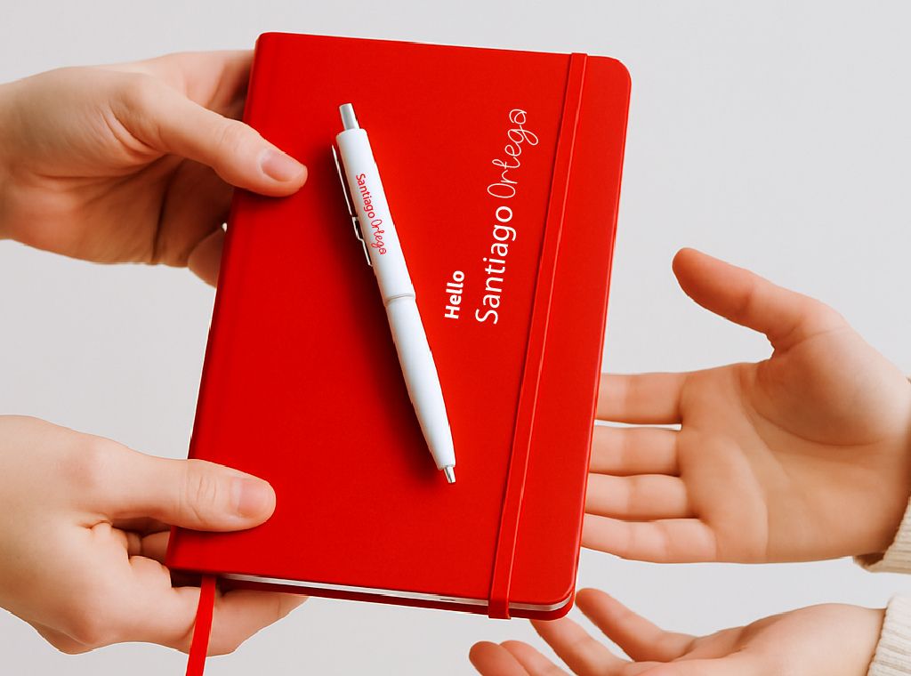 How personalized gifts strengthen relationships